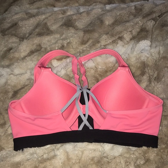 Victoria’s Secret; PINK Sport’s Bra - Picture 3 of 4